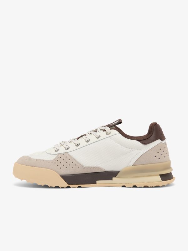 Lacoste Slam Break: Urban Earth