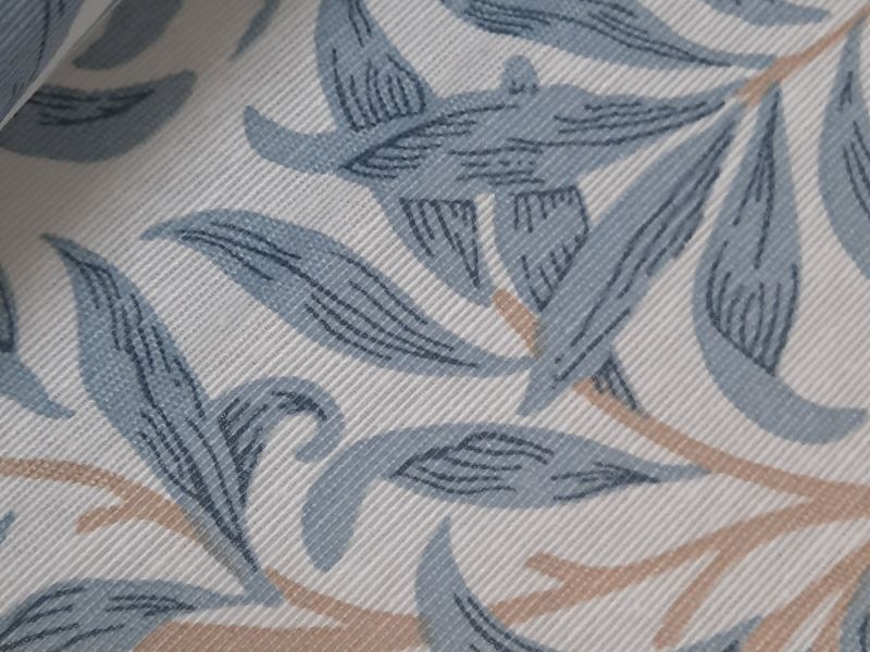 TELA MANTEL RESINADO RAMAS AZULES 