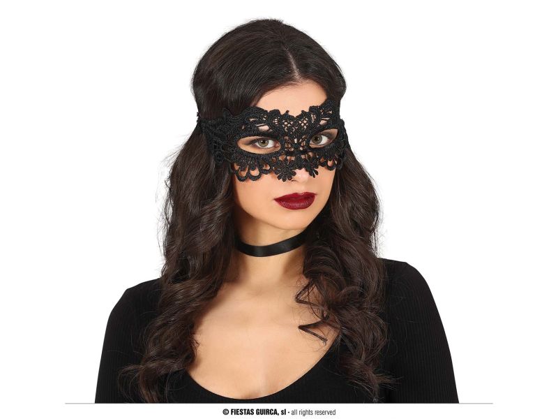Antifaz Bordado Negro
