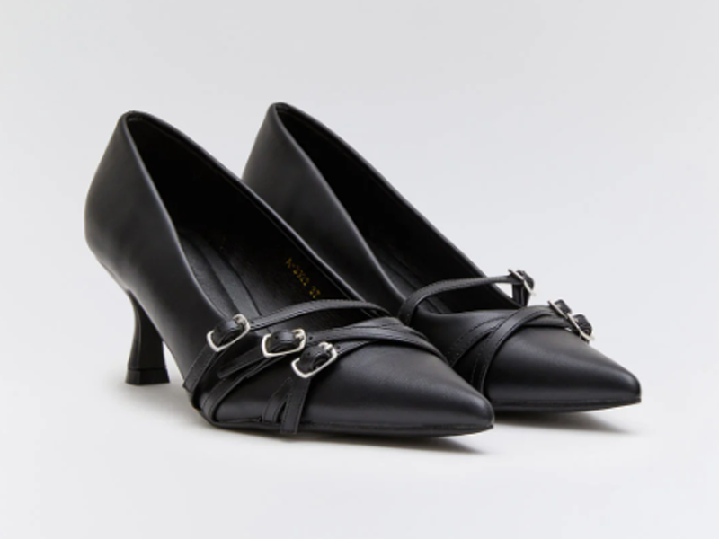 Zapato Punta Hebillas Negro-1