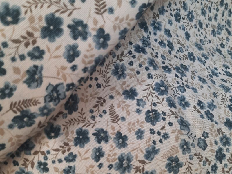 Loneta estampada FLOR LIBERTY VERDE 