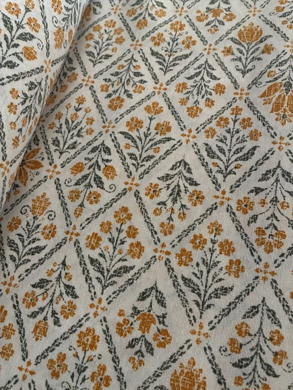 Loneta ESTAMPADA  ROMBO FLOR MOSTAZA 