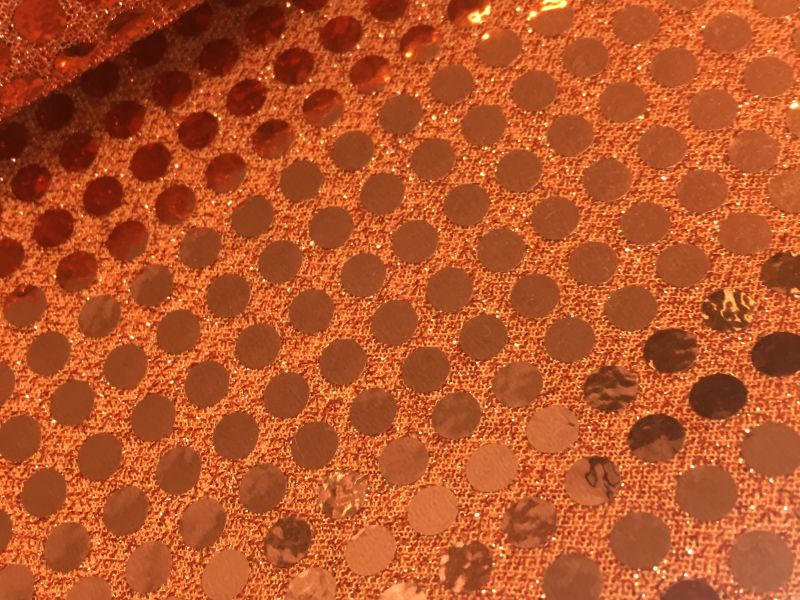 Punto lame con LENTEJUELA NARANJA 