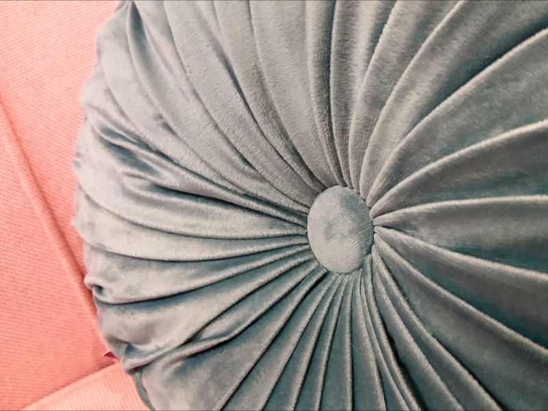 Cojín Redondo con Botón Central