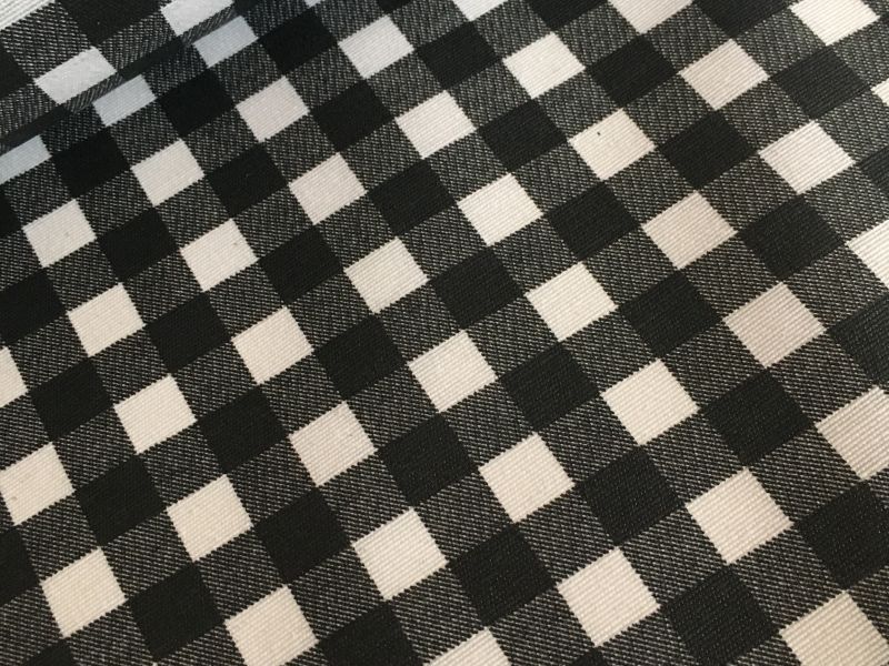 Tela mantel resinado antimanchas CUADRO VICHY  NEGRO 