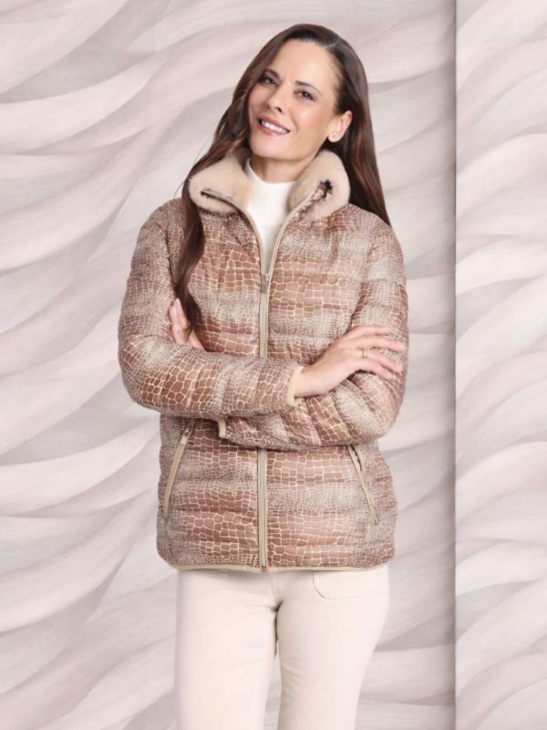 Abrigo Reversible en Tonos Crema