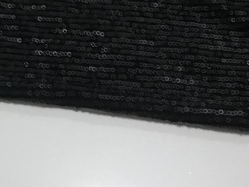 Lentejuela de vestir NEGRA