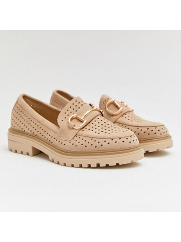 Mocasín Perforado Hebilla