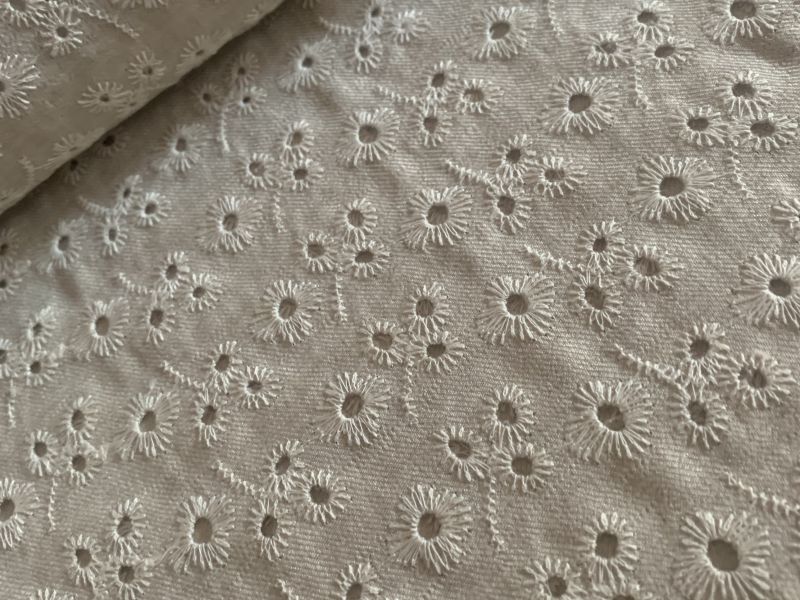 Batista bordada BEIG RAMO 