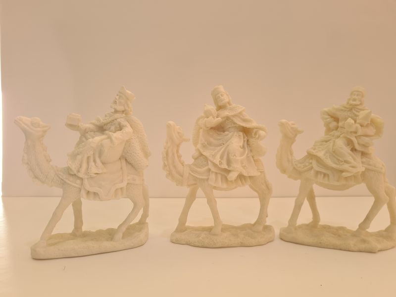 Reyes Magos Alabastrina 17 cm. 