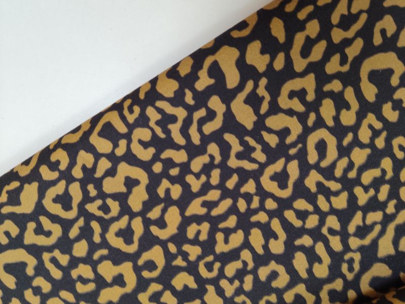 Popelin ESTAMPADO ANIMAL PRINT VERDE 