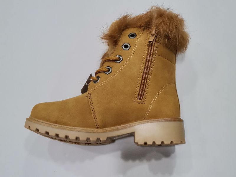 Bota Panama Tachuelas