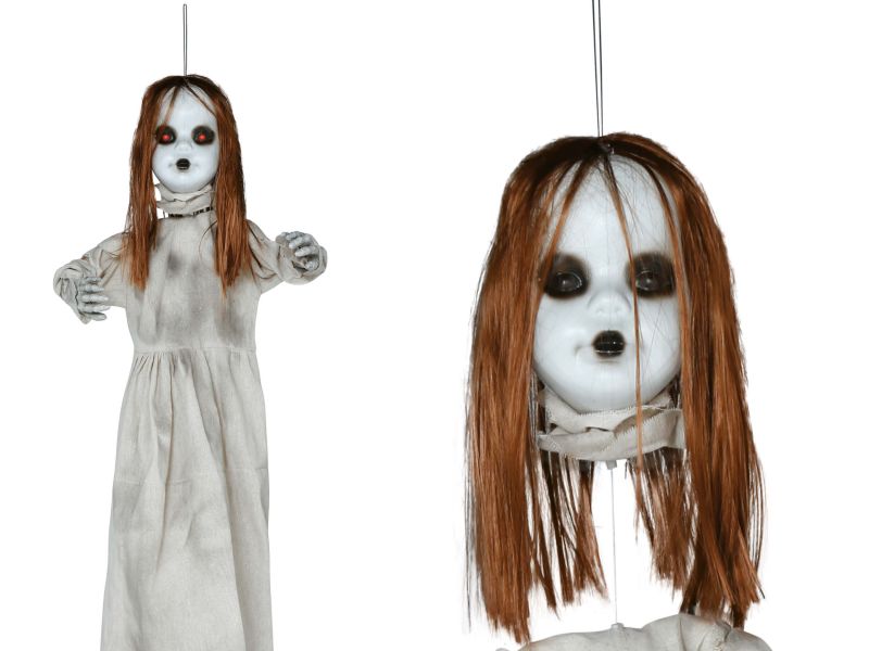 Colgante niña poseída