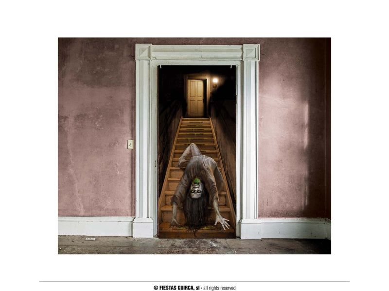 Decoración Puerta Escalera