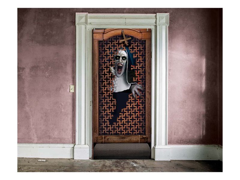 Decoración puerta confesionario